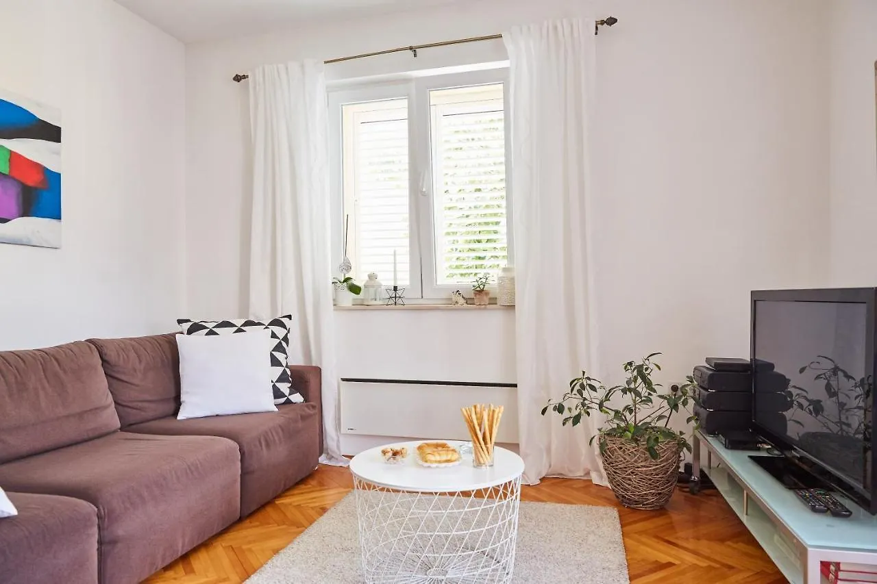 Apartment I&M With Private Parking Split 0*,  Croatia
